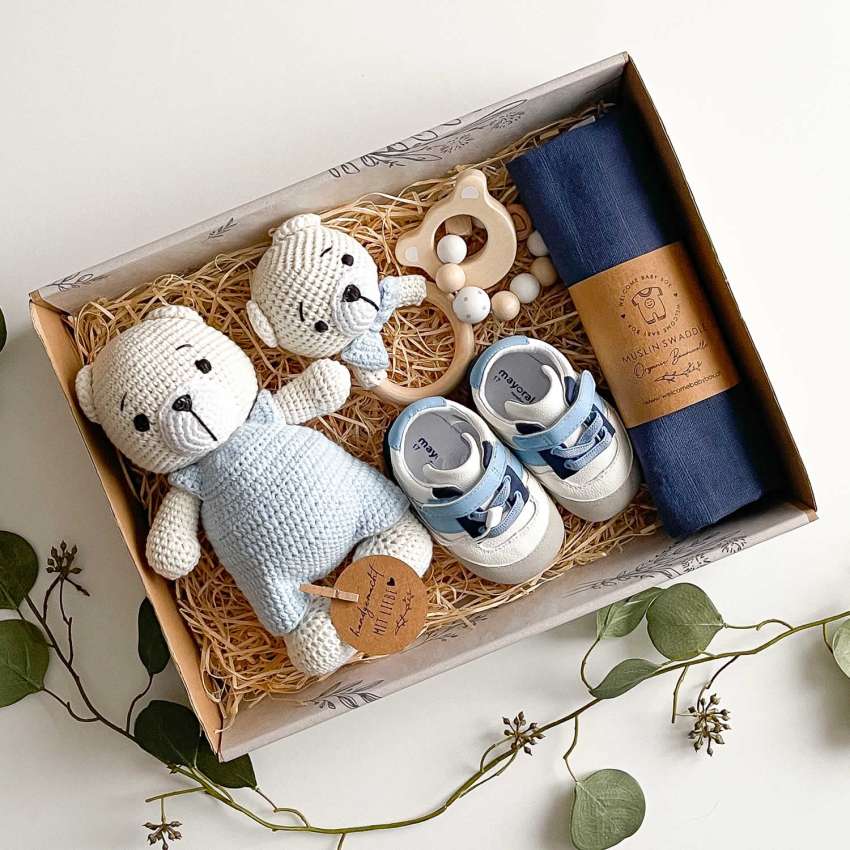 Ayo Baby Geschenkset - Baby Geschenk zur Geburt